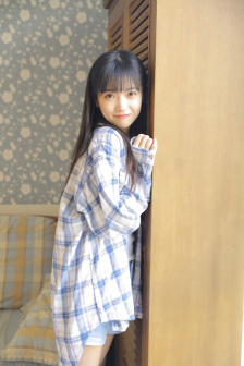爱情公寓海报